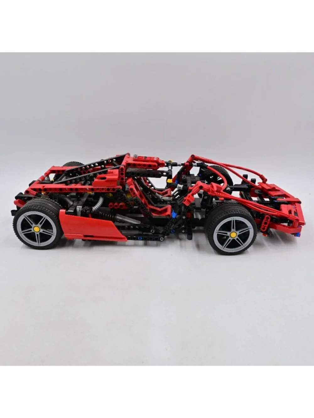 LEGO Technic Enzo Ferrari 1:10 8653 Mostly Assembled